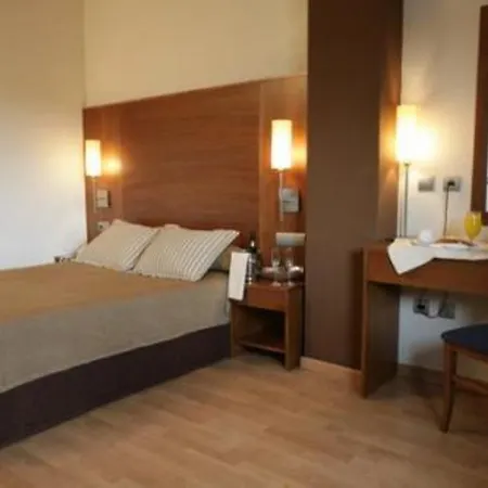 Hotel Bs Capitulaciones 4*