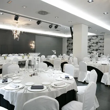 Hotel Bs Capitulaciones 4*