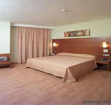 Hotel Bs Capitulaciones